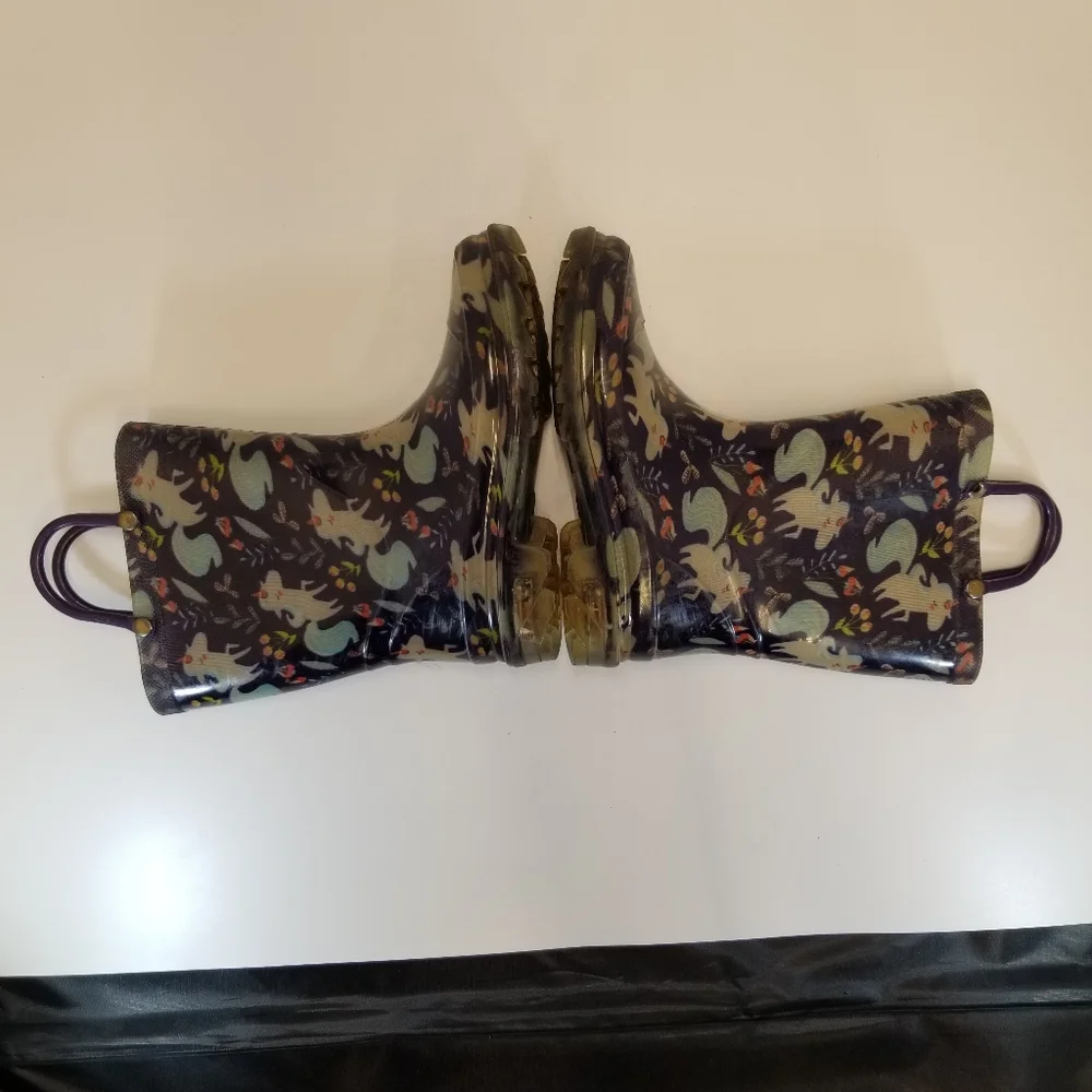 Western Chief Size Child 9/10 Blue Floral Rubber Rain Boots Light Up Pull On